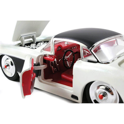 Daniel Steiger 1957 Chevy Corvette - White