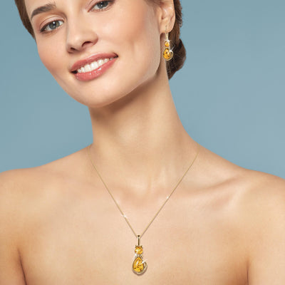 DS Baltic Amber Feline Pendant